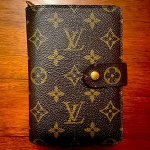 Louis Vuitton Wallet